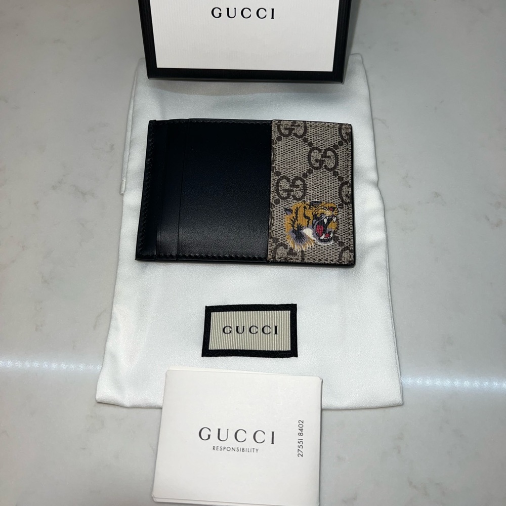 Gucci Beige/ Ebony/ Black Gg Supreme with Tiger Head Print Card Case Wallet